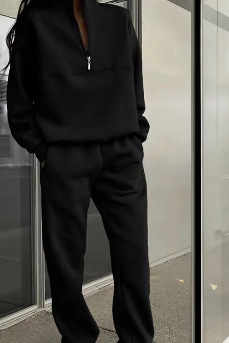 Women's Tracksuit – Oversized Fit – Lounge Comfort – Quarter-Zip Sweater – Loose Pants - Image 2