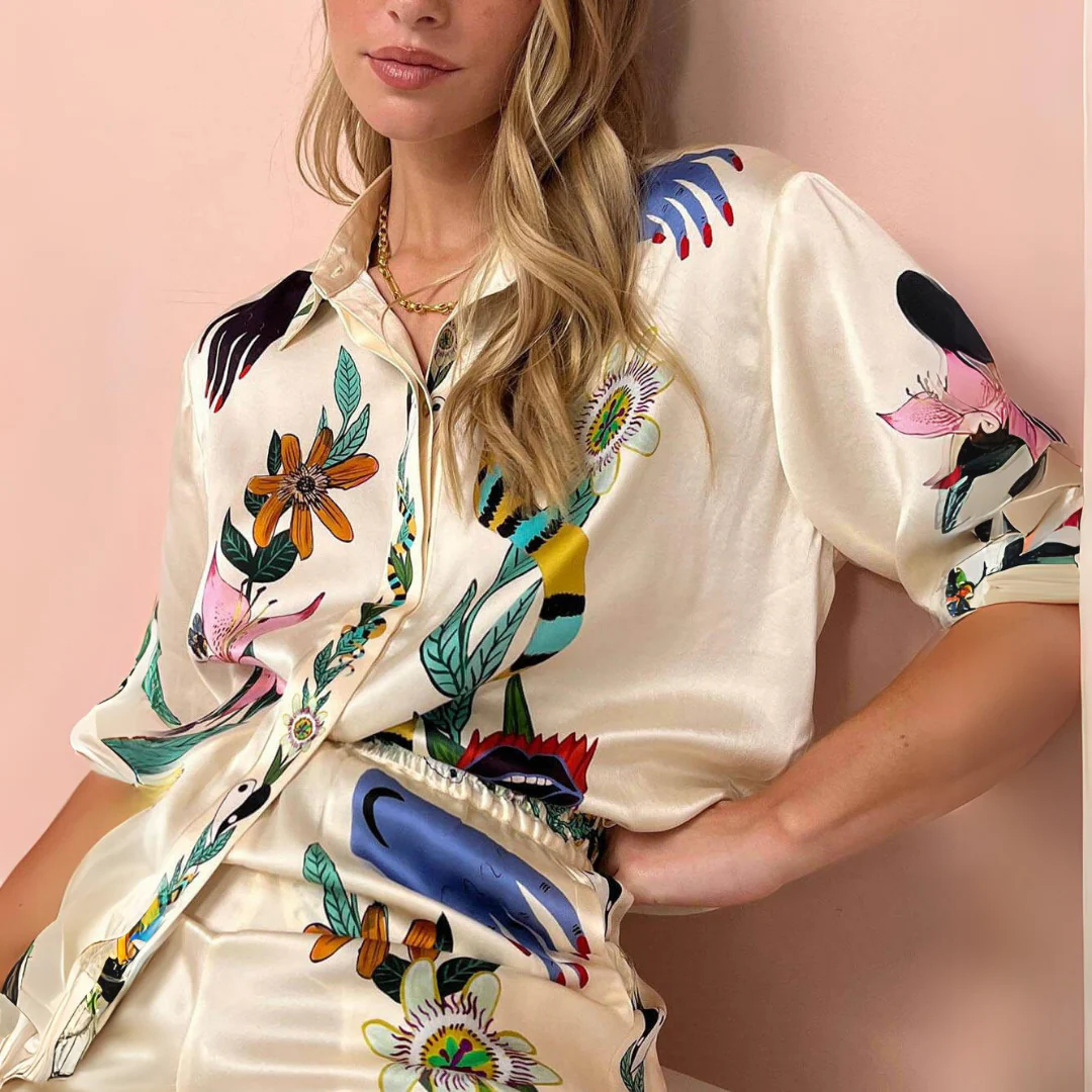 Ladies Set – Satin-Look Blouse and Shorts – Relaxed Fit – Short Sleeves – Luxury Print - Image 6