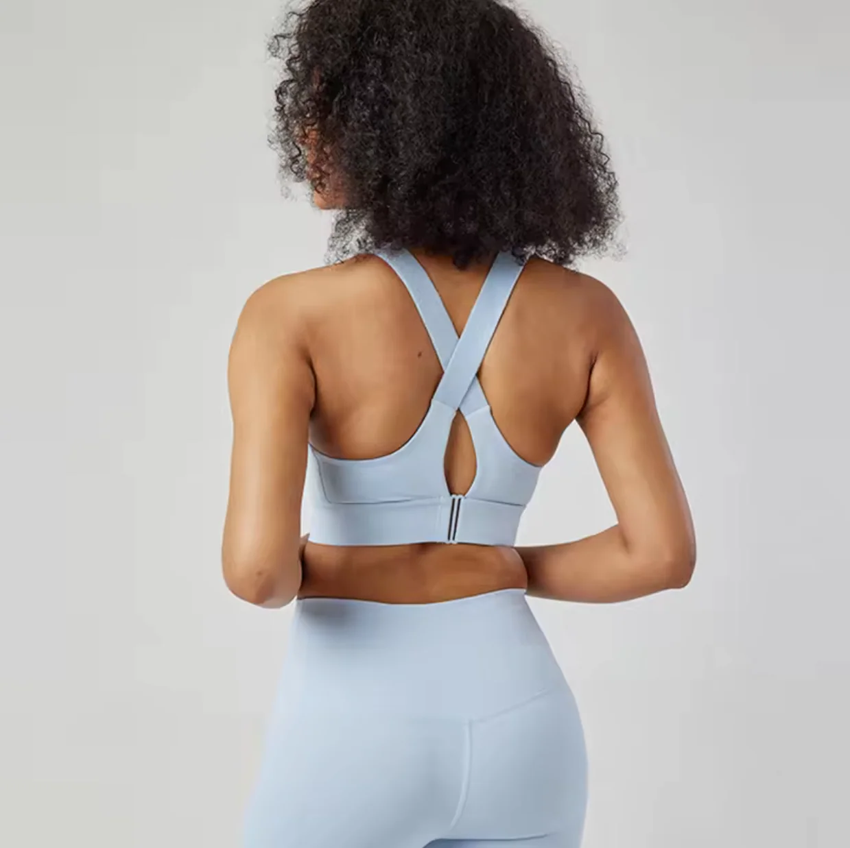 Women's Sports Bra - Front Zip - Adjustable Straps - Breathable and Stretchy - High Support - Image 12