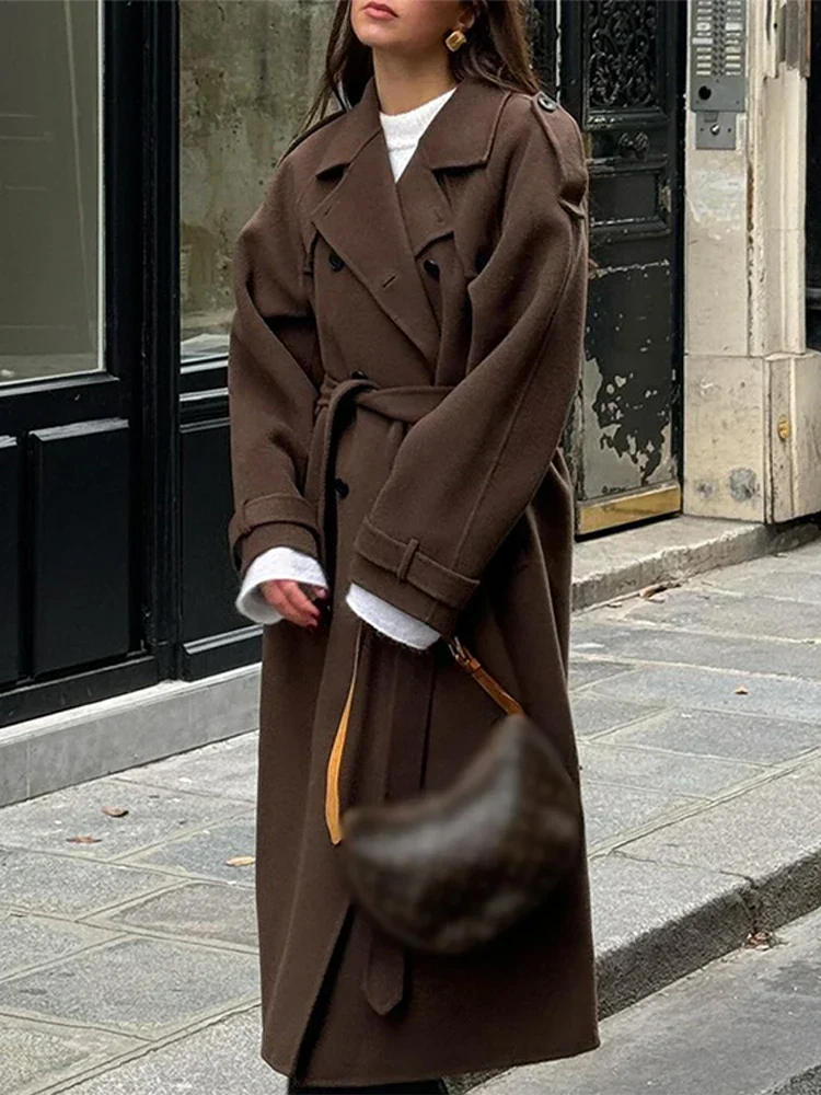 Women's Trenchcoat - Long Tailored Fit - Double-Layer Closure - Classic Design - Image 2
