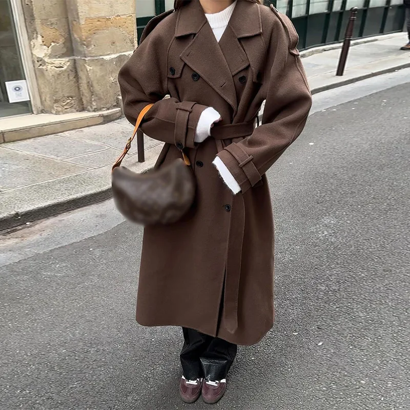 Women's Trenchcoat - Long Tailored Fit - Double-Layer Closure - Classic Design - Image 6