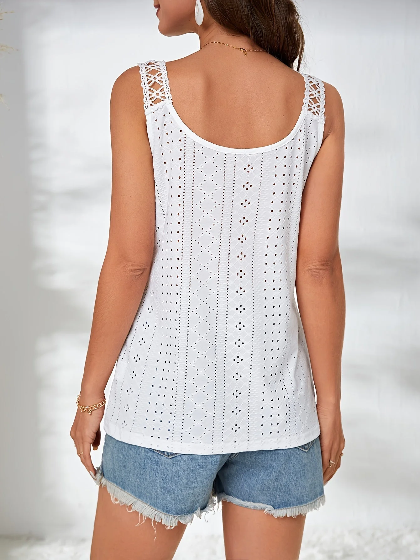 Ladies Top – Broderie Anglaise – Sleeveless – Button details – Regular Fit – Scoop Neck - Image 2